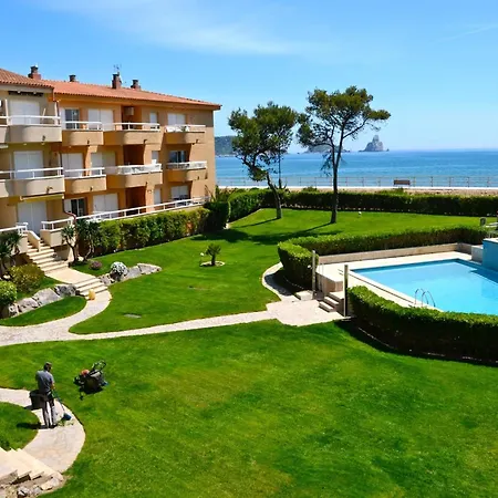 Beachfront In Costa Brava With Pool